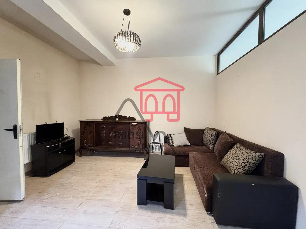 10 Ushange Chkheidze Street - 2 rooms