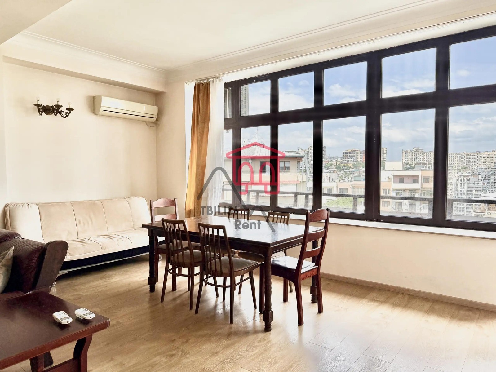 Nino Ramishvili 2 - 3 rooms