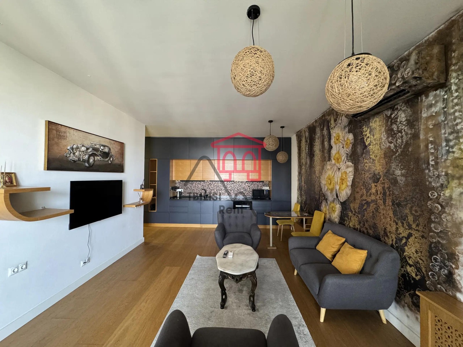 Mikhail Asatiani Street, 10 - 2 rooms