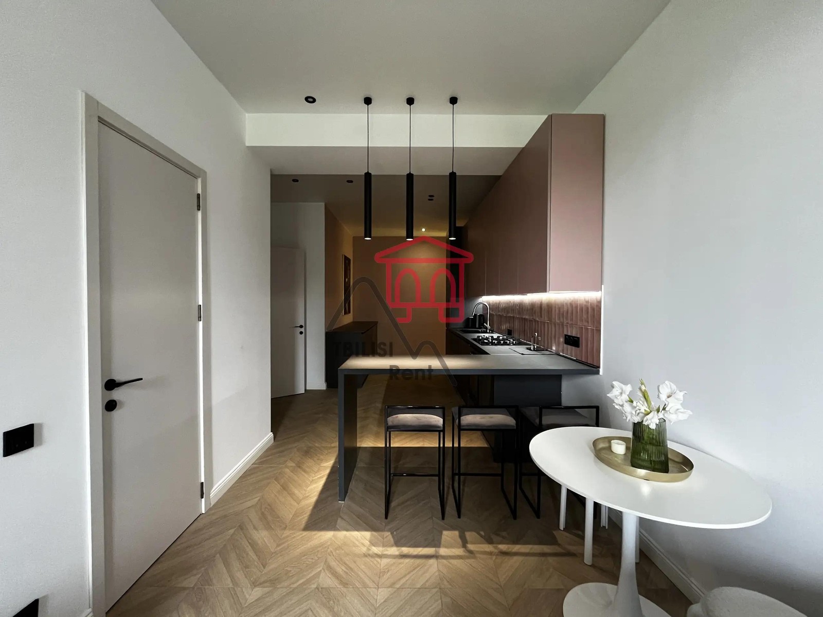 Tbilisi, Amagleba Street, 8ა - 2 rooms