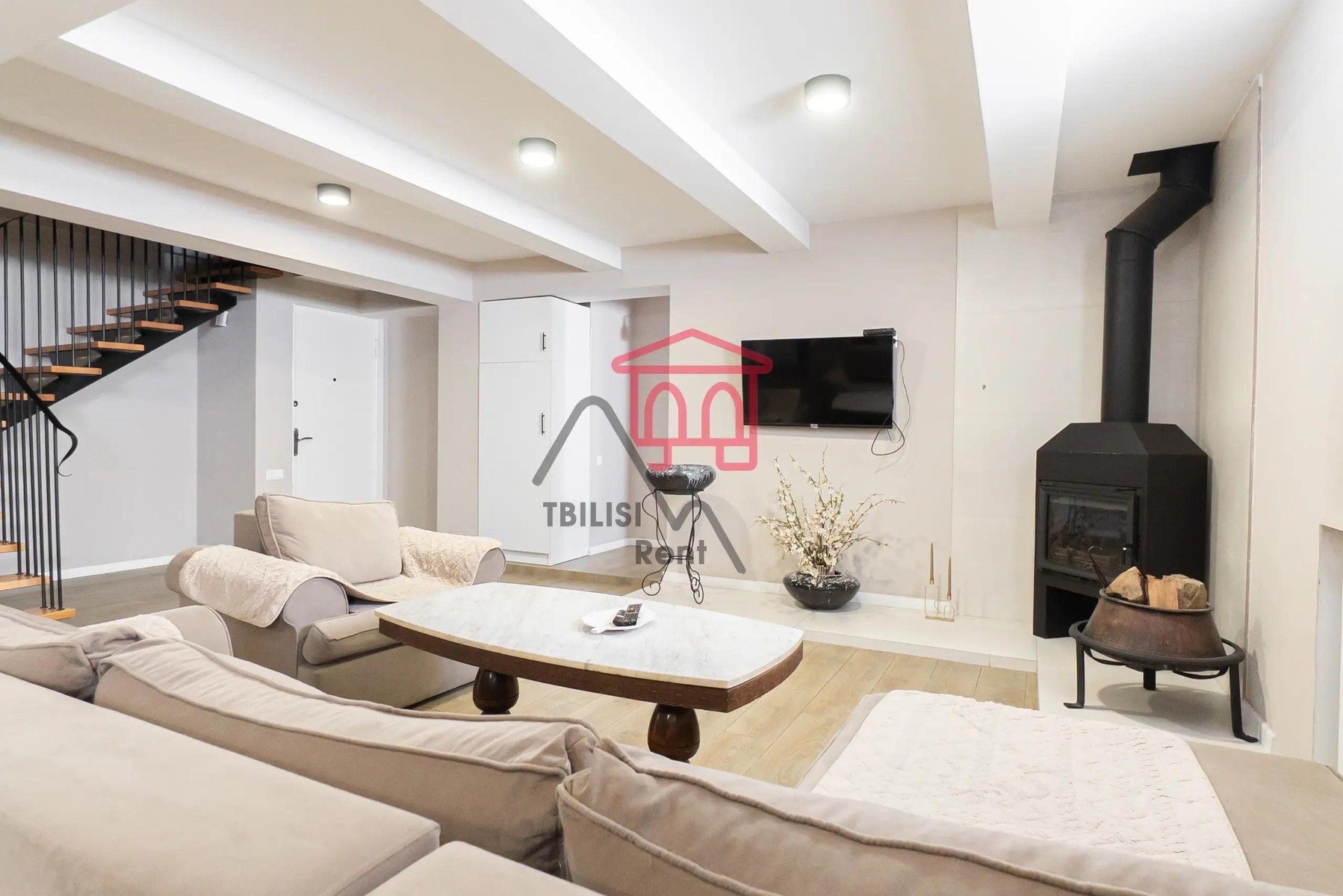 Dmitry Uznadze Street, 4, Chugureti - 5 rooms