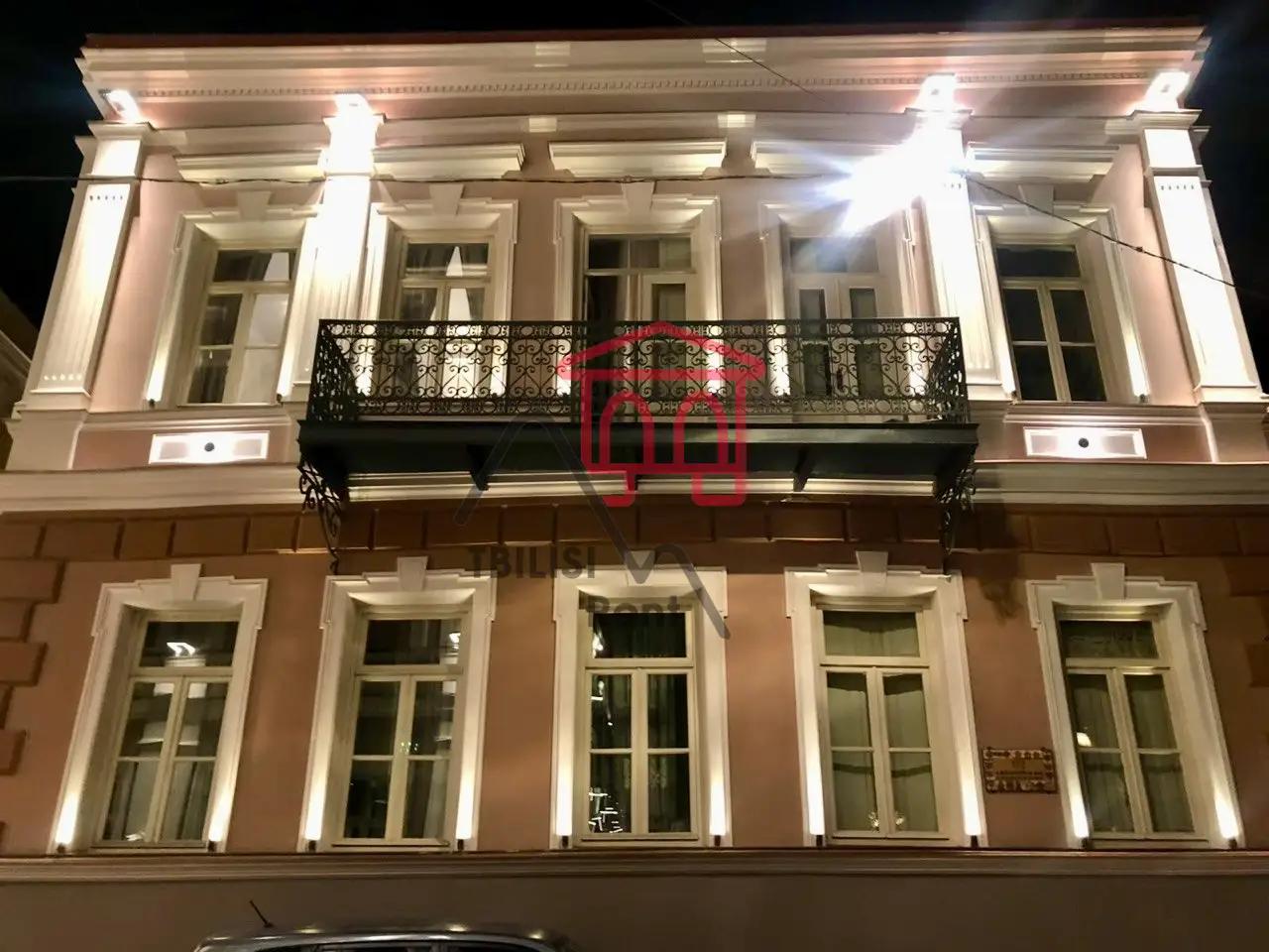 Gudiashvili square - 2 rooms