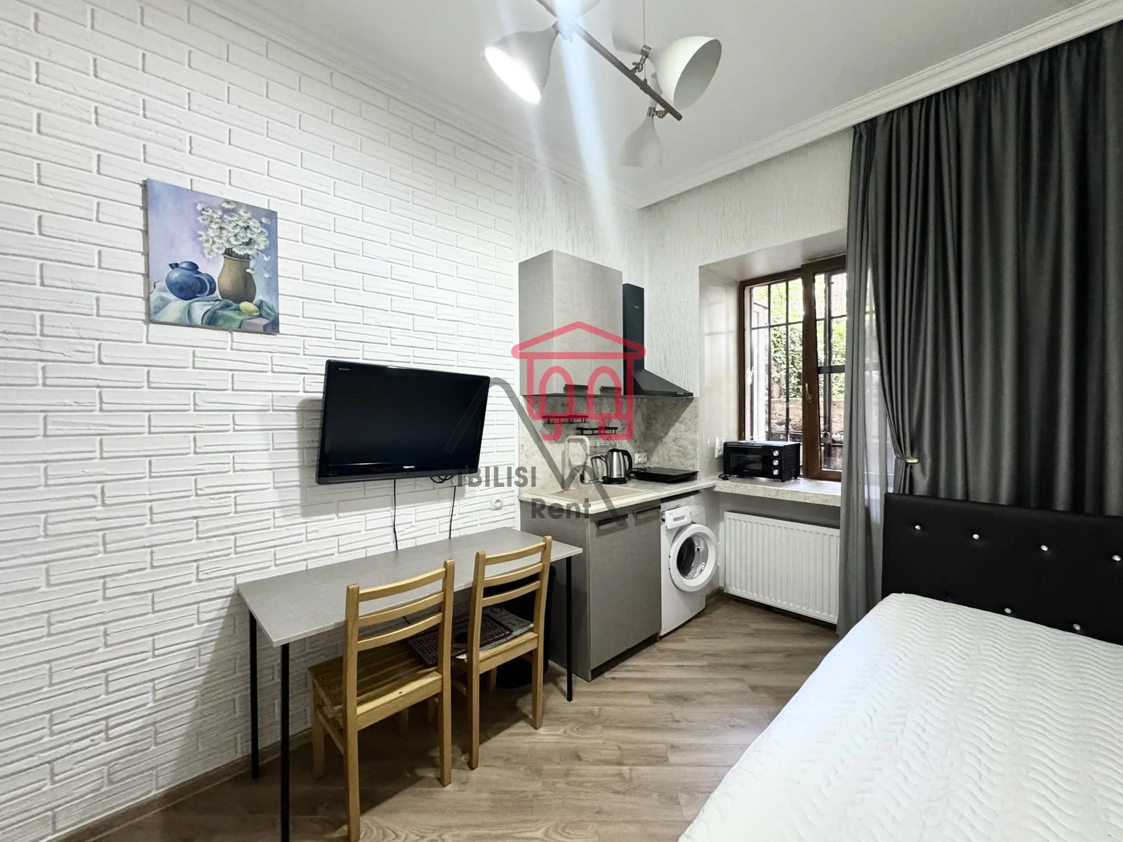 Dmitry Bakradze Street, 15 - 1 rooms