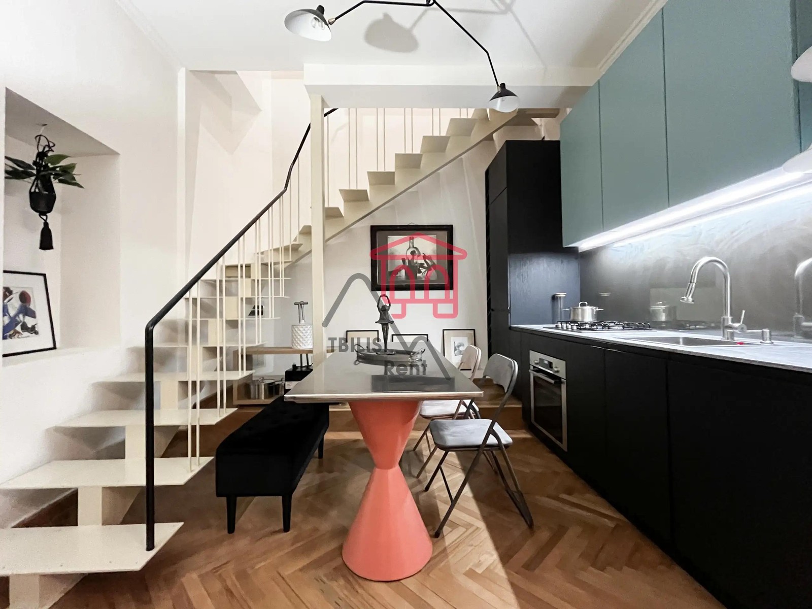 Dmitry Bakradze Street 6, Vera - 5 rooms
