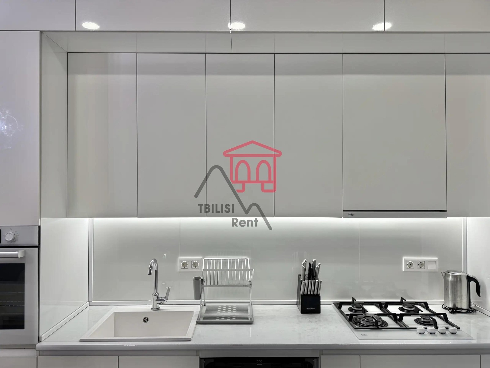 Tbilisi, Sulkhan Tsintsadze Street, 12 - 3 rooms
