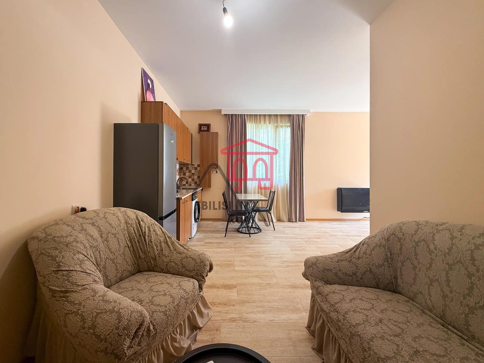 Tsiamurskaya Street 6a - 2 rooms
