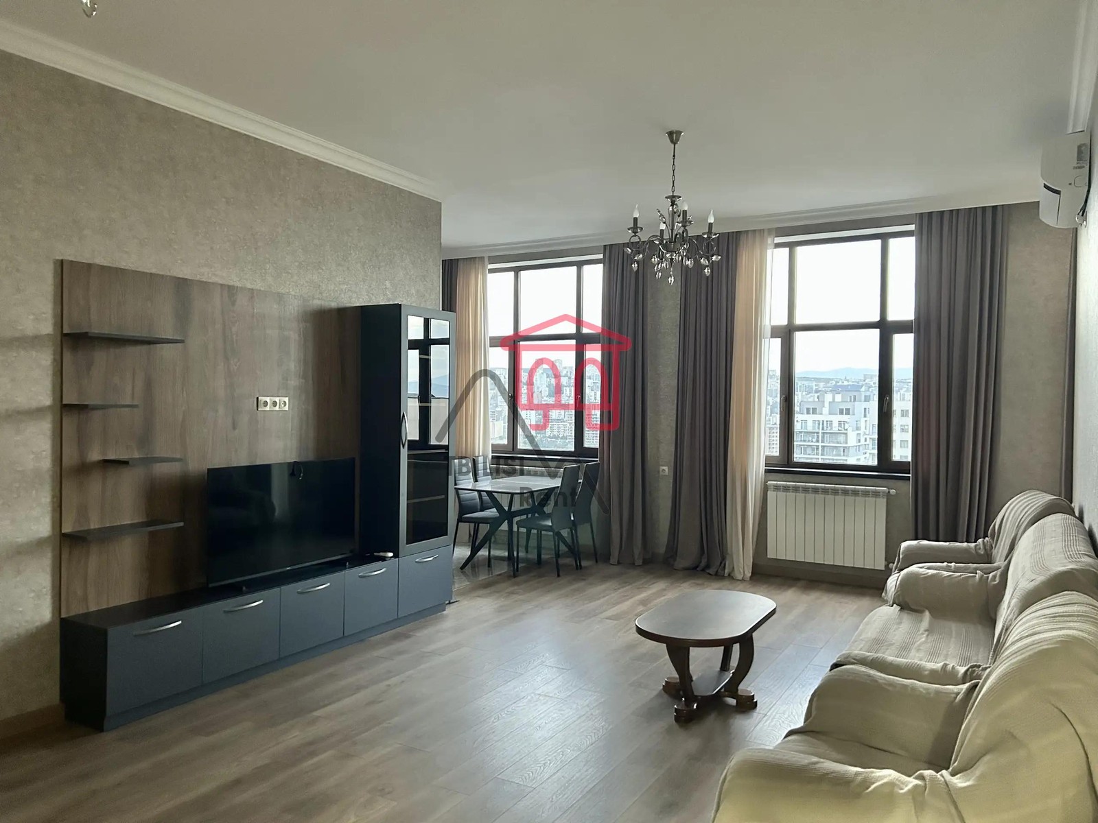 Zurab Sakandelaidze Street, 21 - 3 rooms