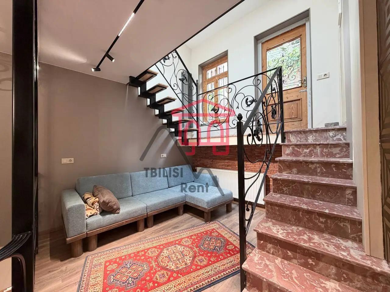 Gomi 20, Sololaki - 3 rooms