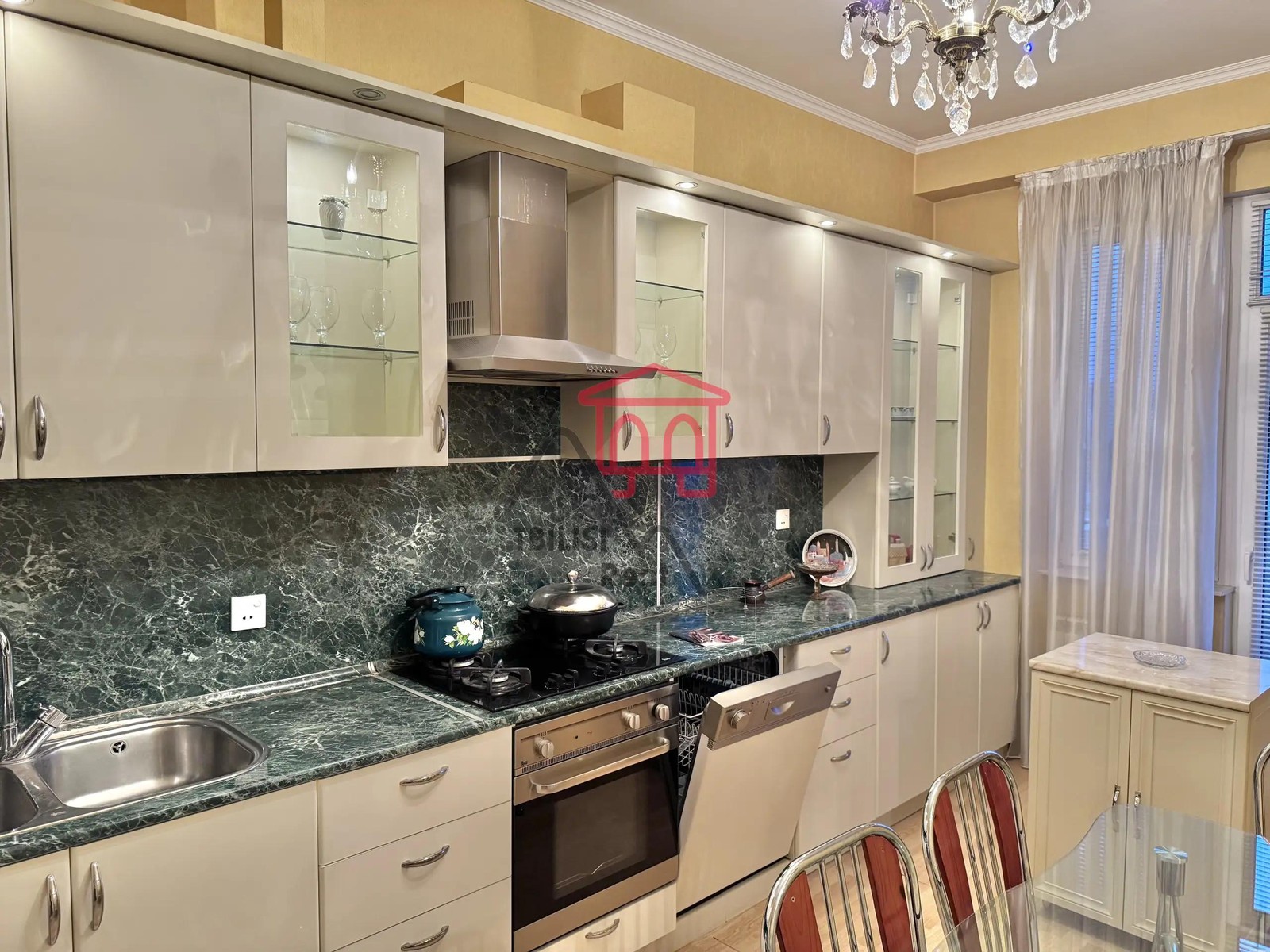 Sulkhan Tsintsadze Street, 58 - 2 rooms