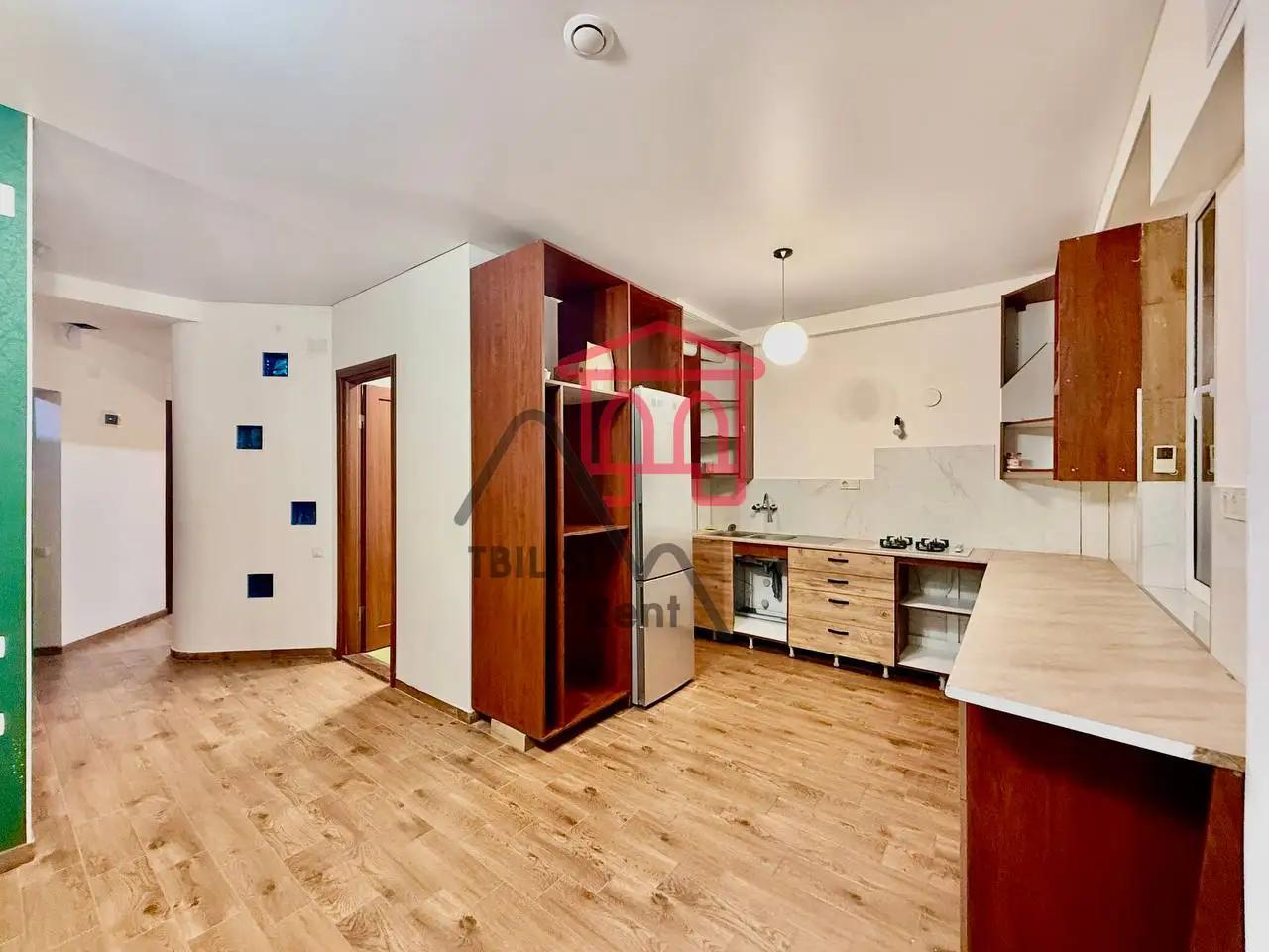 Lublyanskaya street 34 - 3 rooms