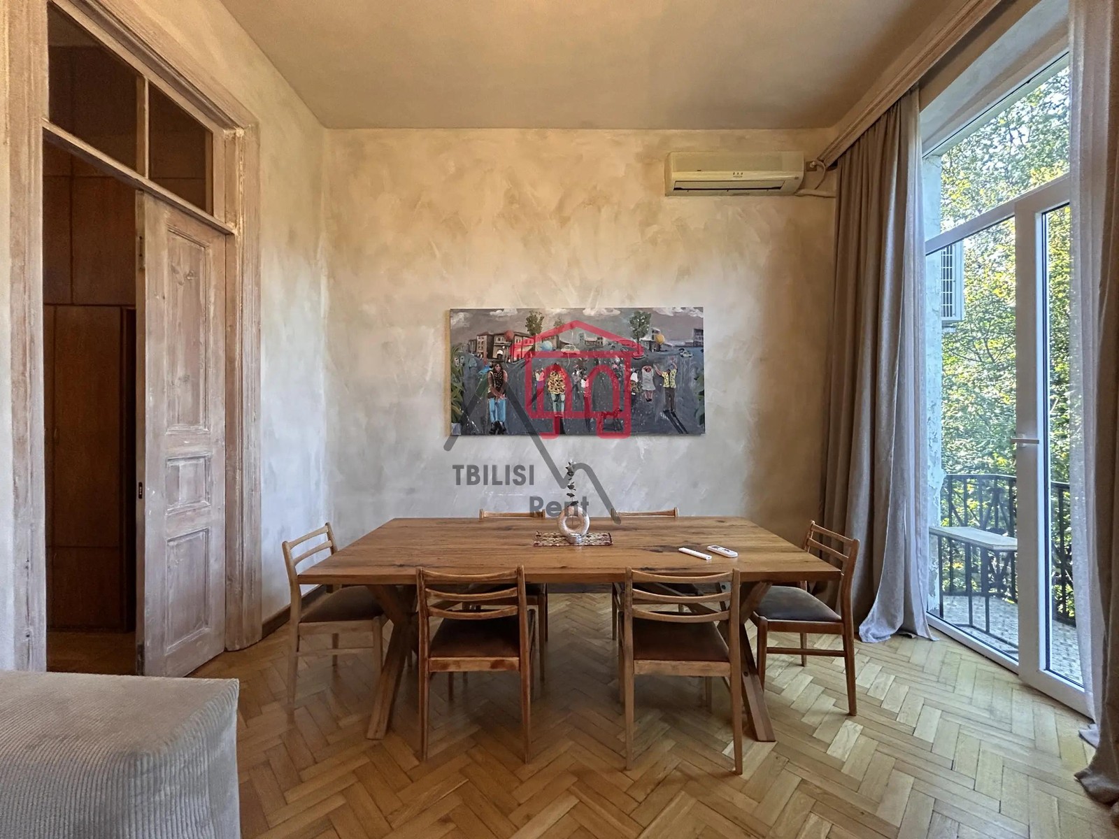 Ivane Machabeli Street 9 - 4 rooms