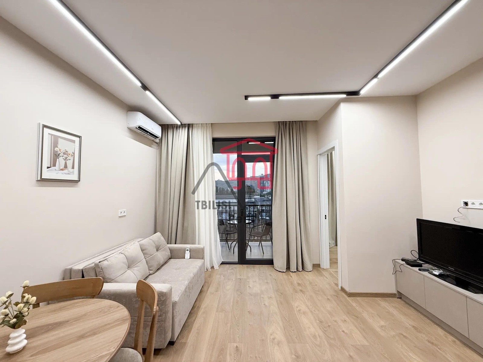 Giorgi Chkondideli Street 58 - 2 rooms
