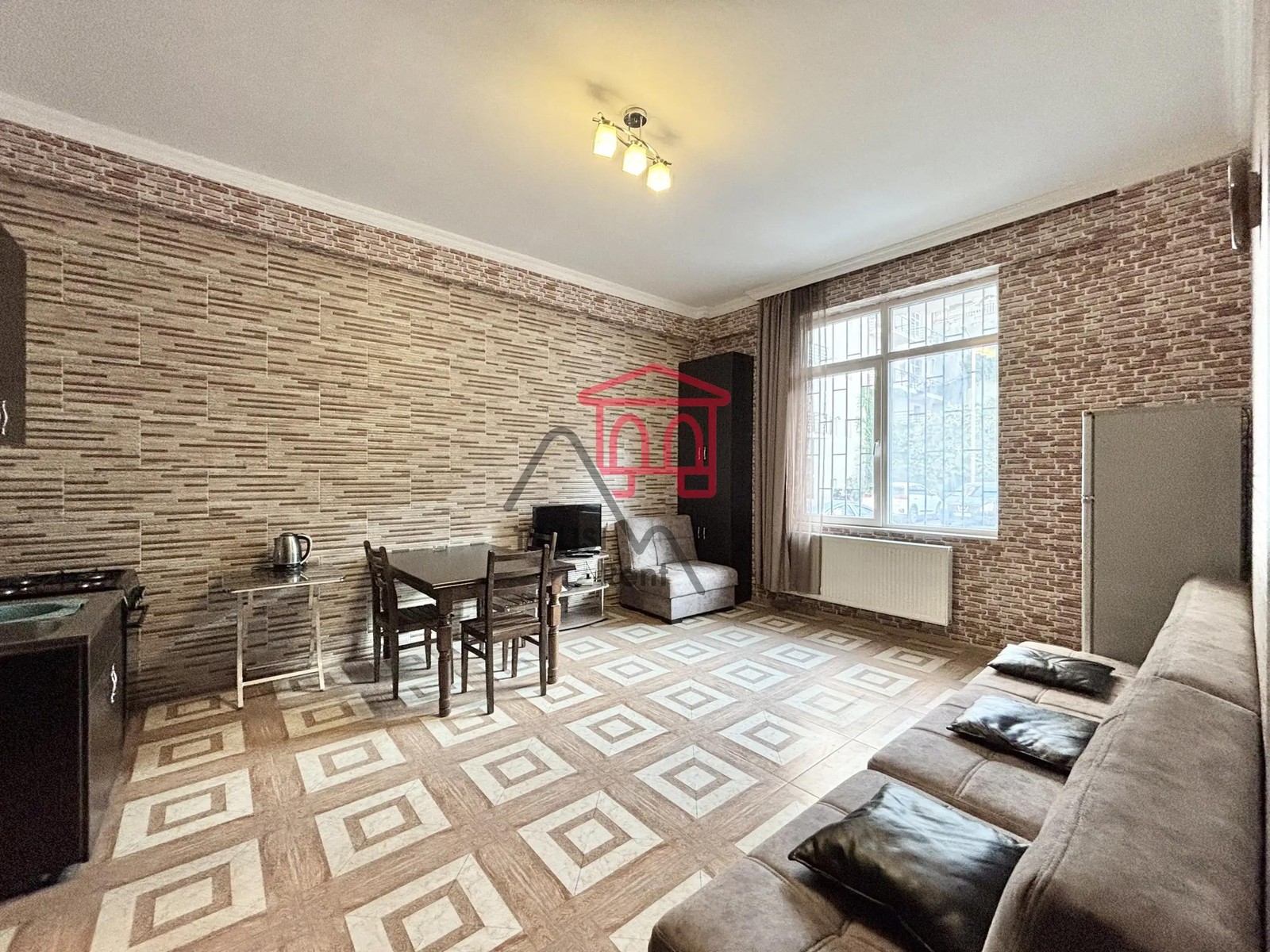 Nikoloza (Carlo) Chkheidze Street, 13 - 2 rooms