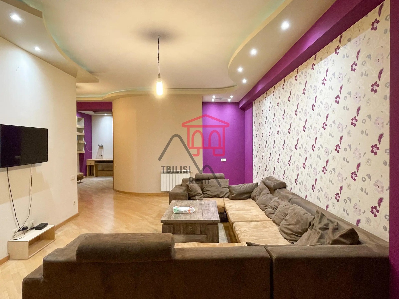 Vaza Pshavela 70a, Saburtalo - 3 rooms