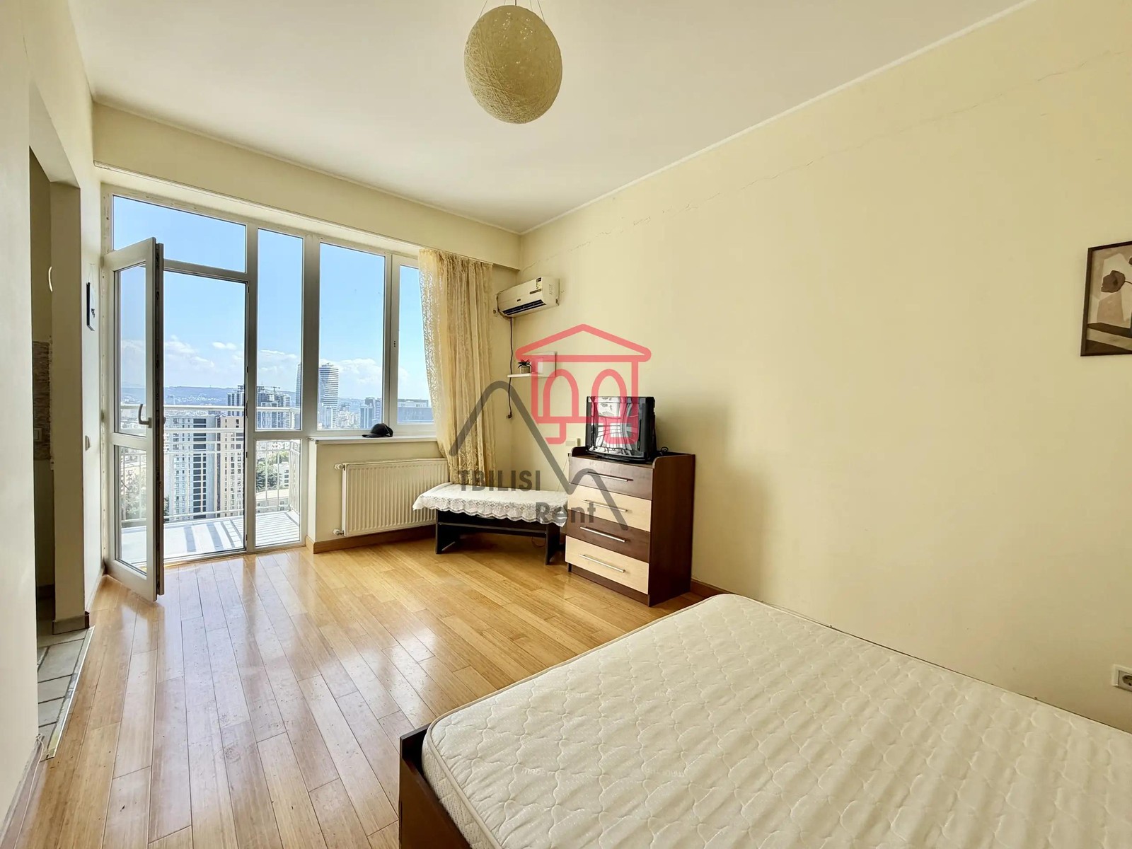 Prospect Ilya Chavchavadze 47b - 1 rooms