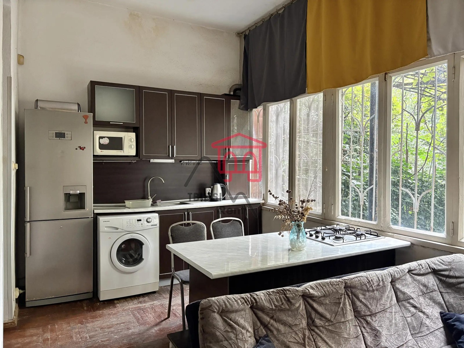Rimadze 51 - 4 rooms