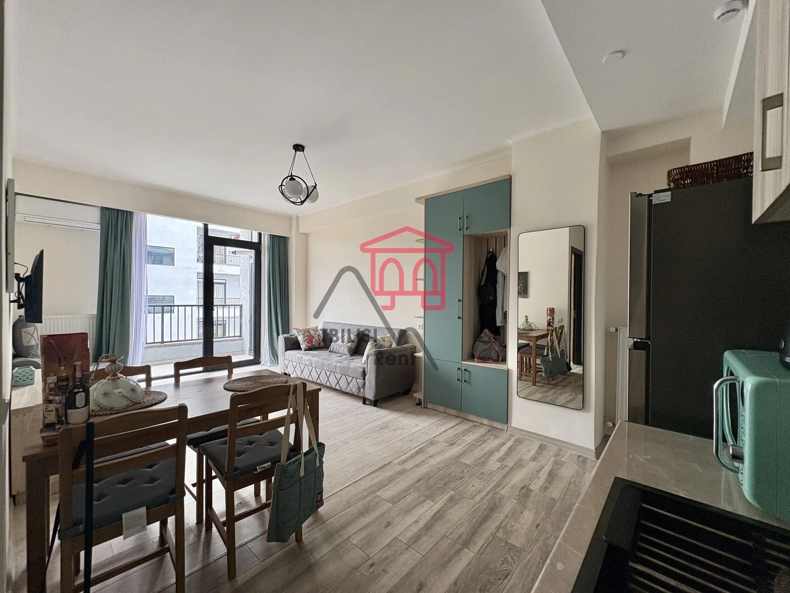 Tsotne Dadiani 33, Chugureti - 2 rooms