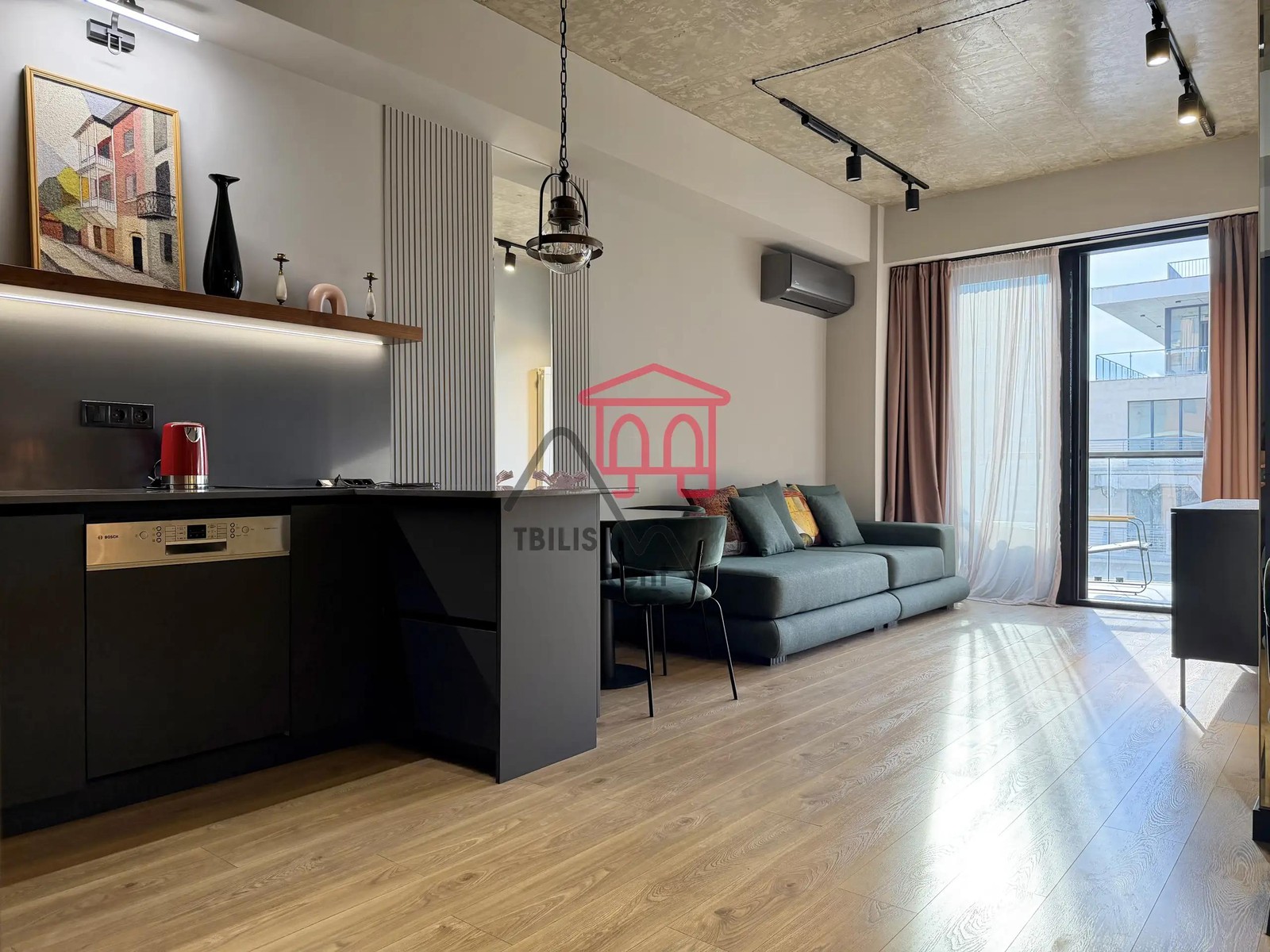 University Street, 39 - 2 rooms