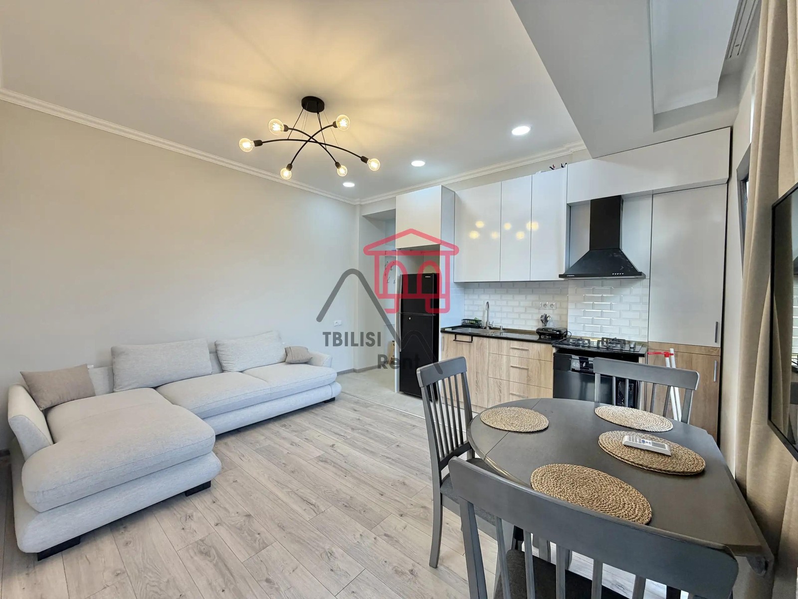 Vissarioni Zhgenti Street, 6 - 3 rooms