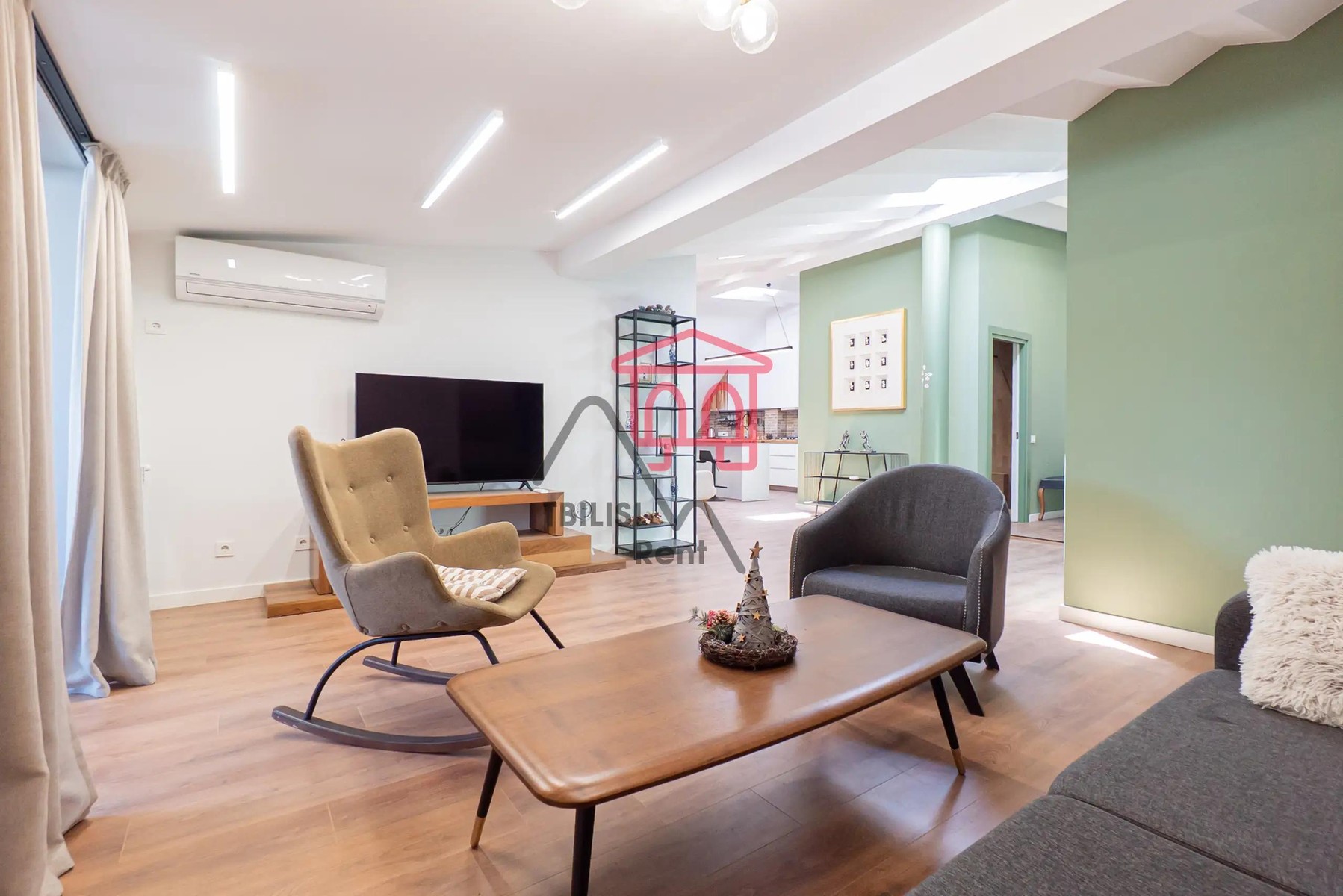 Meraba Aleksidze Street 1 - 4 rooms