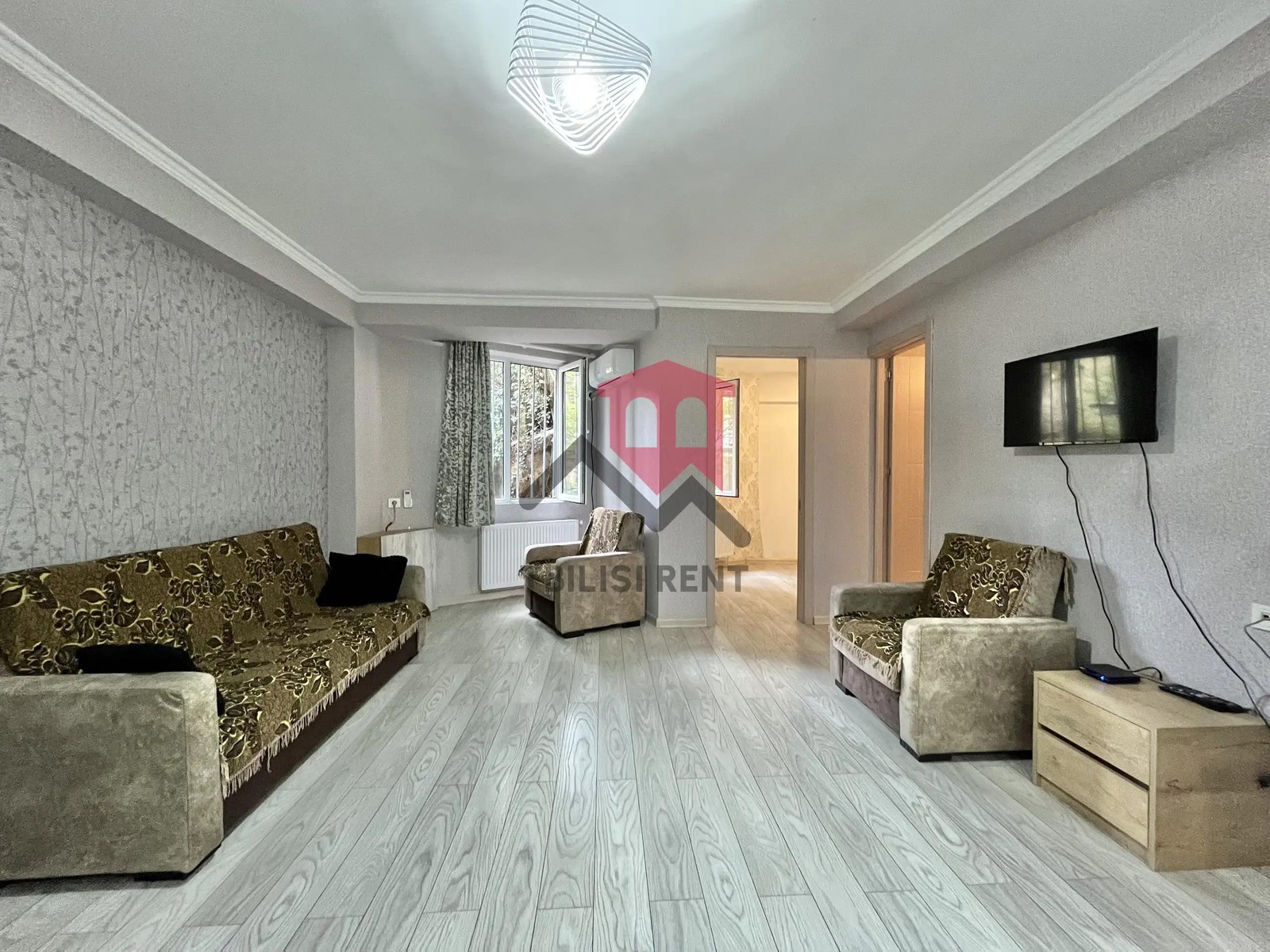 Yakova Gogebashvili 30 - 3 rooms