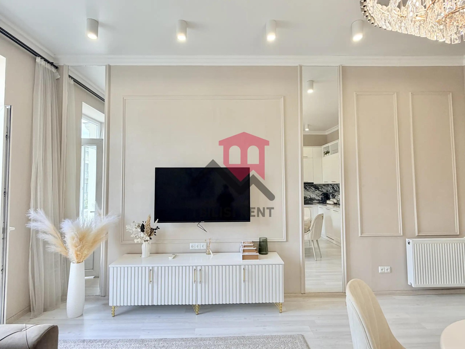 David Aghmashenebeli 97, Chugureti - 3 rooms