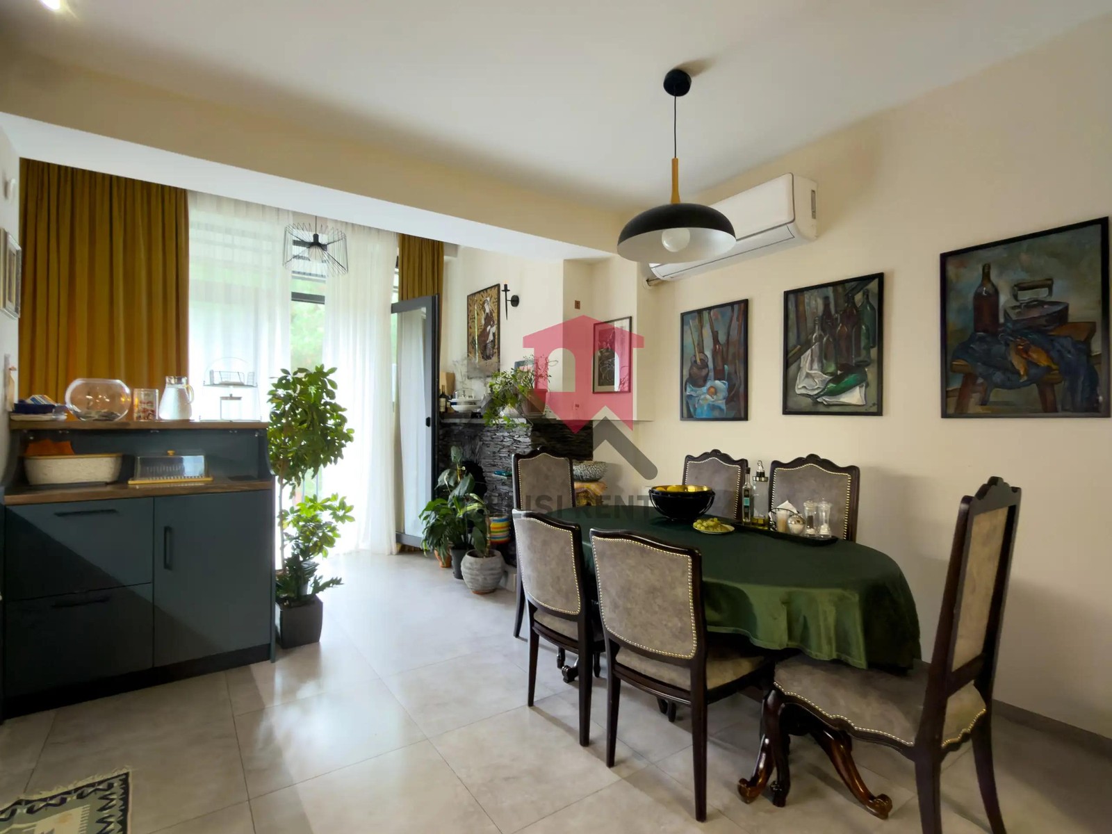 Shalva Radiani 20, Vake - 4 rooms