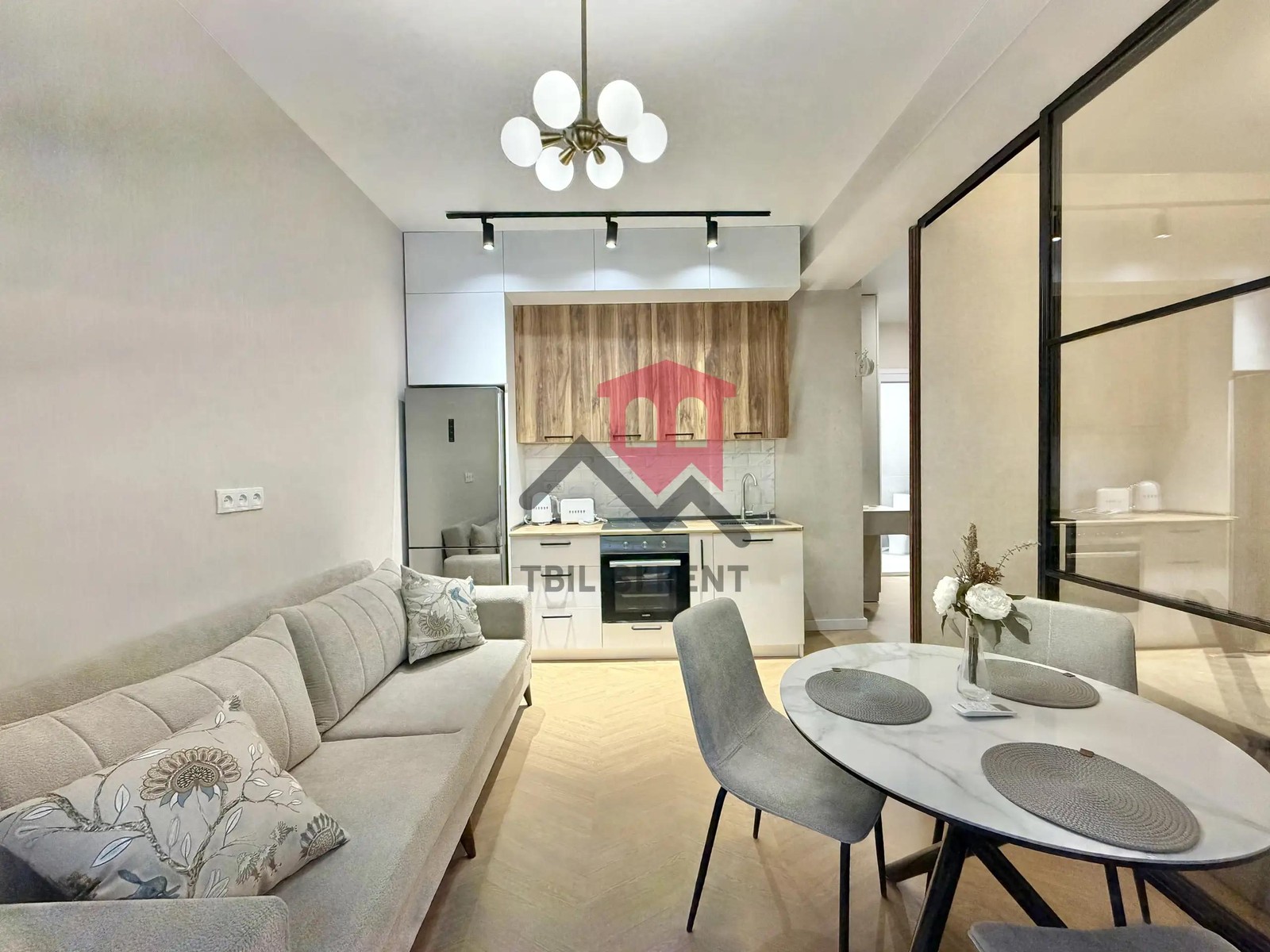 Vissarion Zhgenti, 6 - 1 rooms