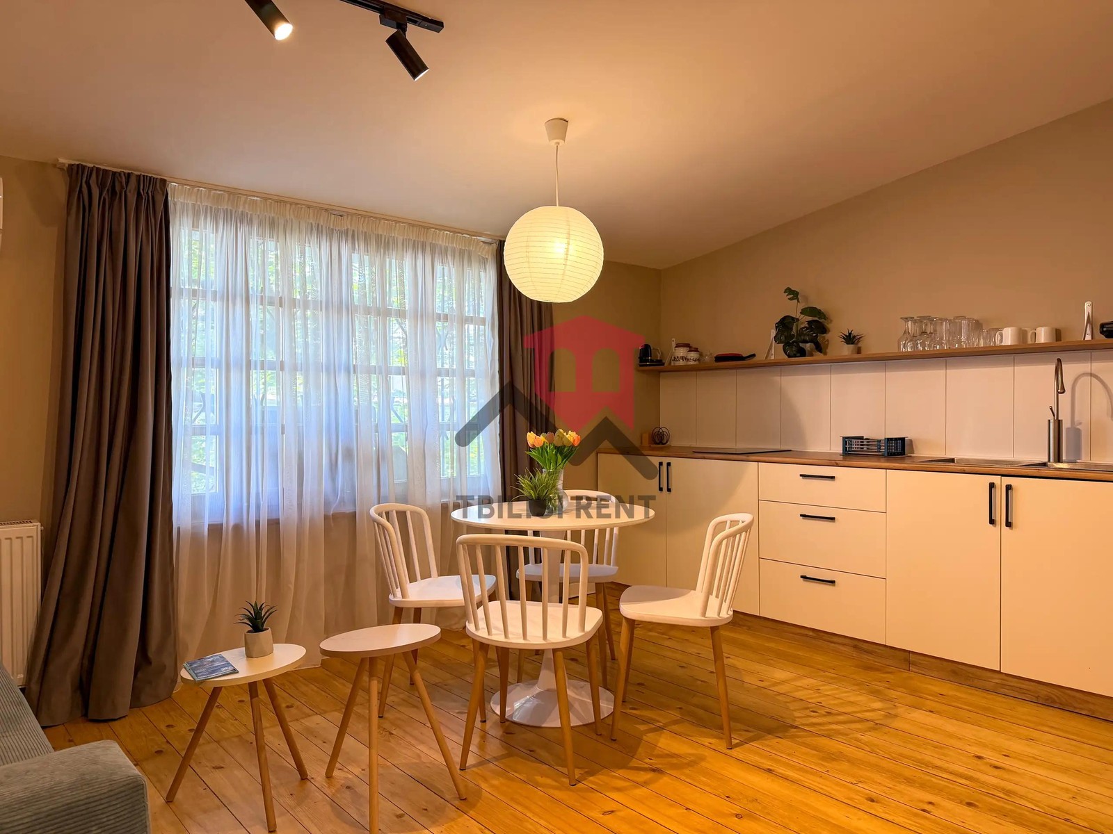 George Leonidze Street 6 - 2 rooms