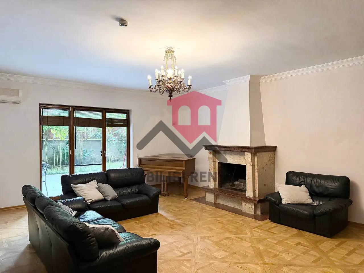 Chavchavadze 78 - 4 rooms
