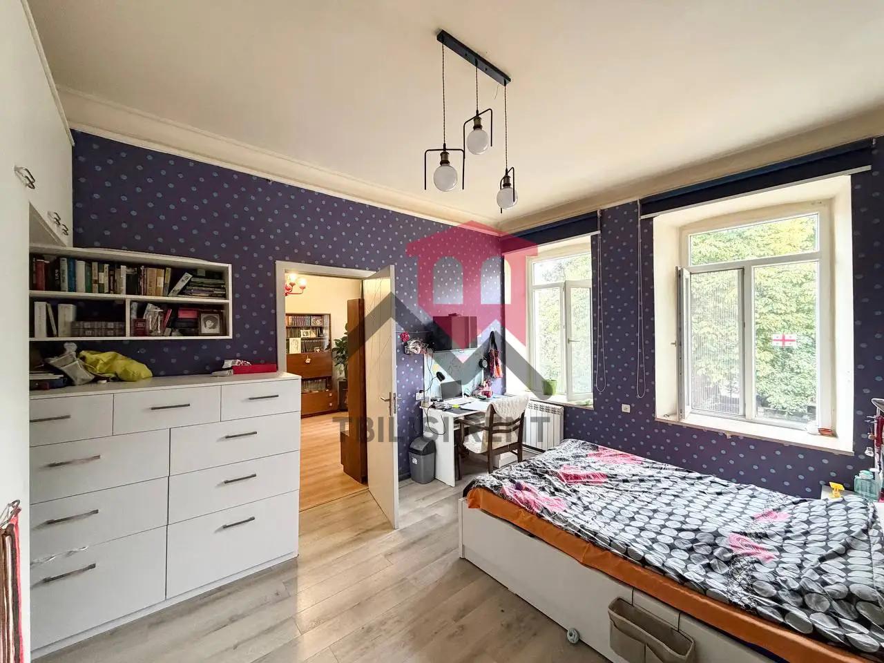 Mtsatsmindskaya 2 - 4 rooms
