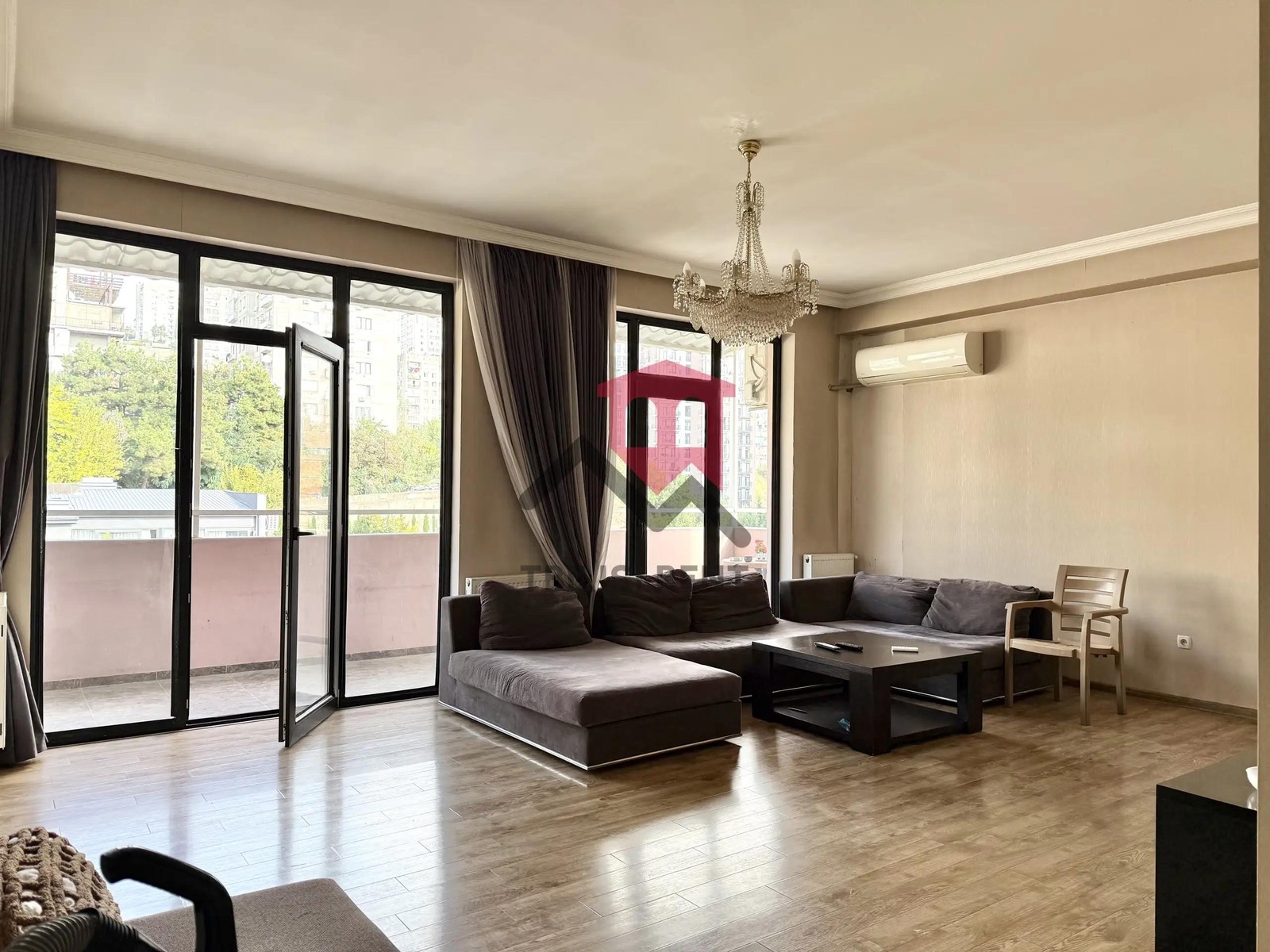 Nutsabidze Street, 201 - 3 rooms